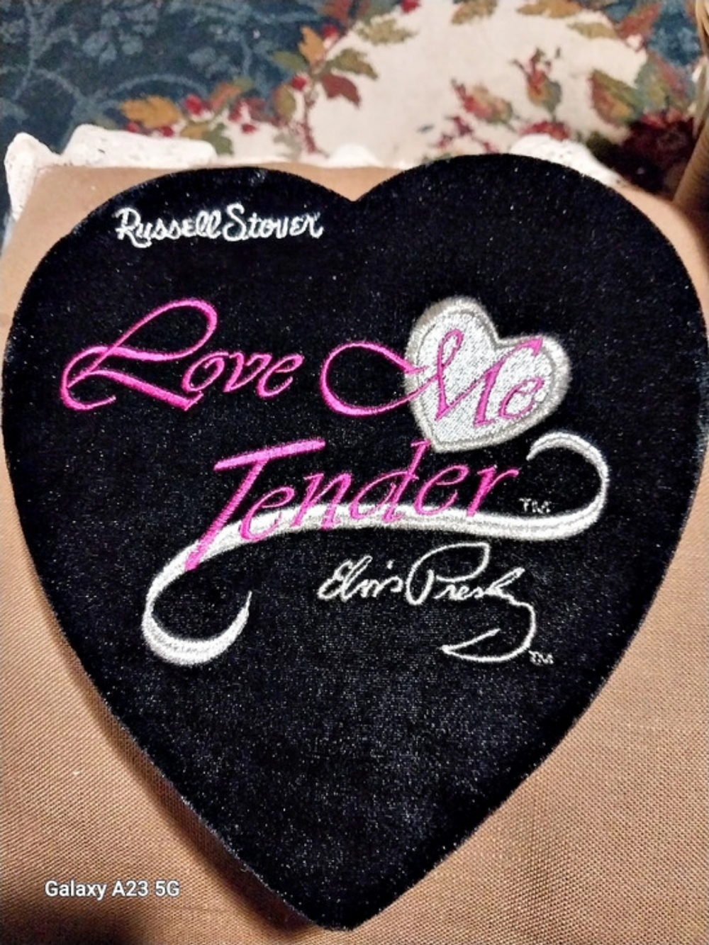 Russell Stover Elvis Presley Love Me Tender Heart-Shaped Velvet Box Embroidered